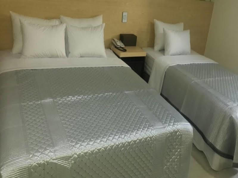 White Hotel Suwon Exterior foto