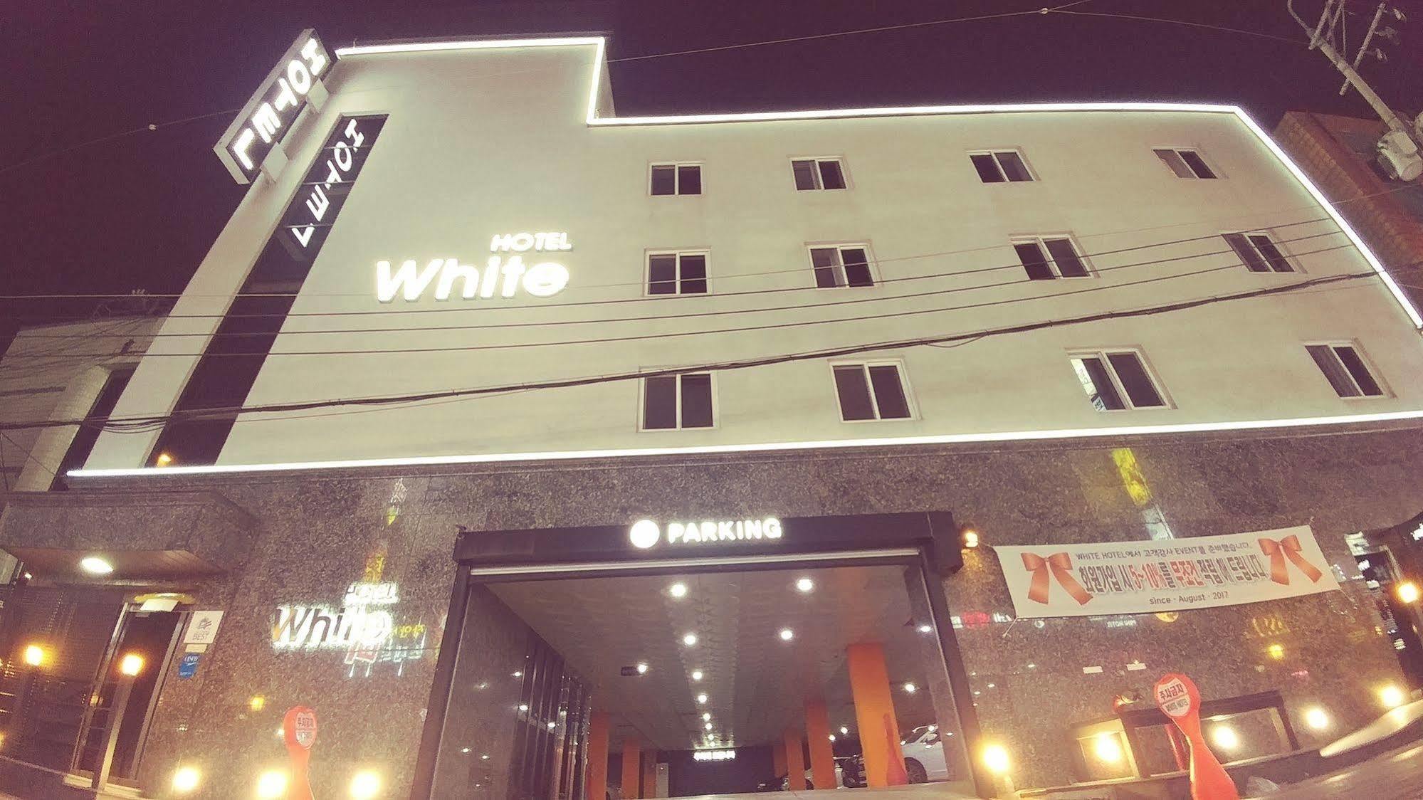 White Hotel Suwon Exterior foto